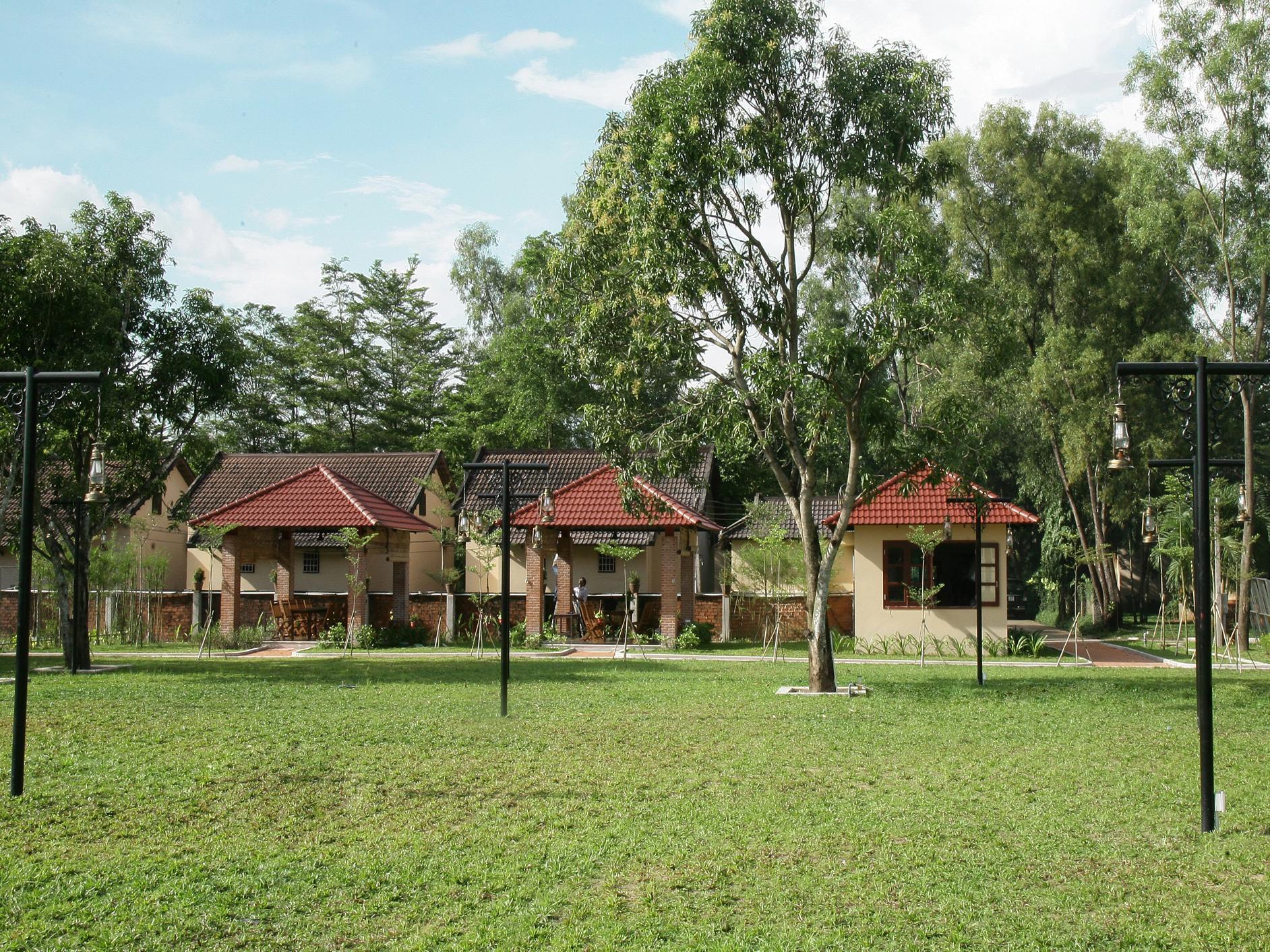 Lotus Phu My Resort 붕타우 외부 사진