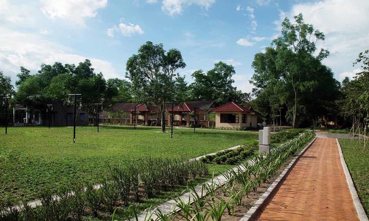 Lotus Phu My Resort 붕타우 외부 사진